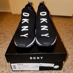 Women's 8, Black, DKNY Abbi, Slip-On Sneakers